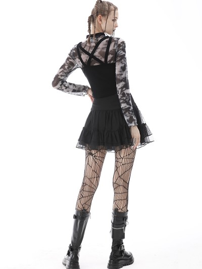 What is Gothic Fashion? The Best Tights for an Alternative