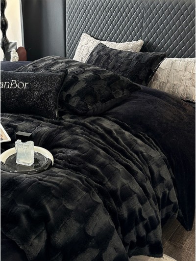 Black Gothic Faux Fur Velvet Fluffy Warm Comforter Set