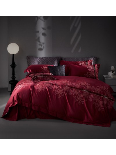 Red Gothic Vintage Luxurious Floral Embroidered Comforter Set